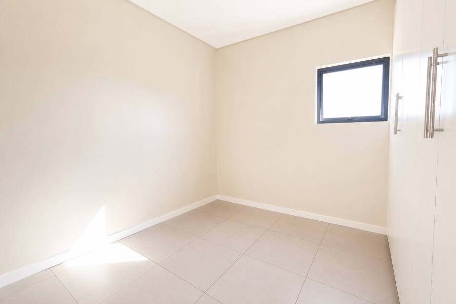 2 Bedroom Property for Sale in Parklands Western Cape